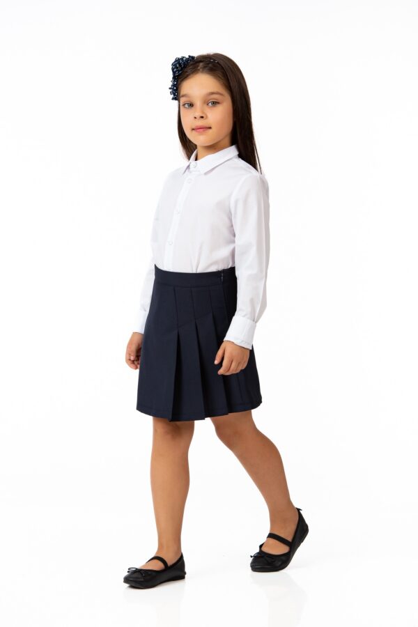 Fustă neagră pentru uniformă școlară, pentru fete. Cu pliuri și buzunare laterale. Țesătură rezistentă. Potrivită ca îmbrăcăminte sau ținută de școală, anti pilling, back to school, fustă de şcoală, fustă de școală cu pliuri, fustă plisată fete școală, fuste fete 5-6 ani, fuste fete 7-8 ani, fuste fete 9-10 ani, fustițe pentru școală fete, haine copii în carouri, haine de școală fete, haine fete 11-12 ani, haine fete 5-6 ani, haine fete 7-8 ani, haine fete 9-10 ani, haine pentru copii fabricate în România, haine prima zi de școală, îmbrăcăminte copii, îmbrăcăminte fete, îmbrăcăminte școală, outfituri de școală, ținută de școală, uniformă de scoală, uniforme școlare clasele 1 - 4, uniforme școlare clasele 5 - 8